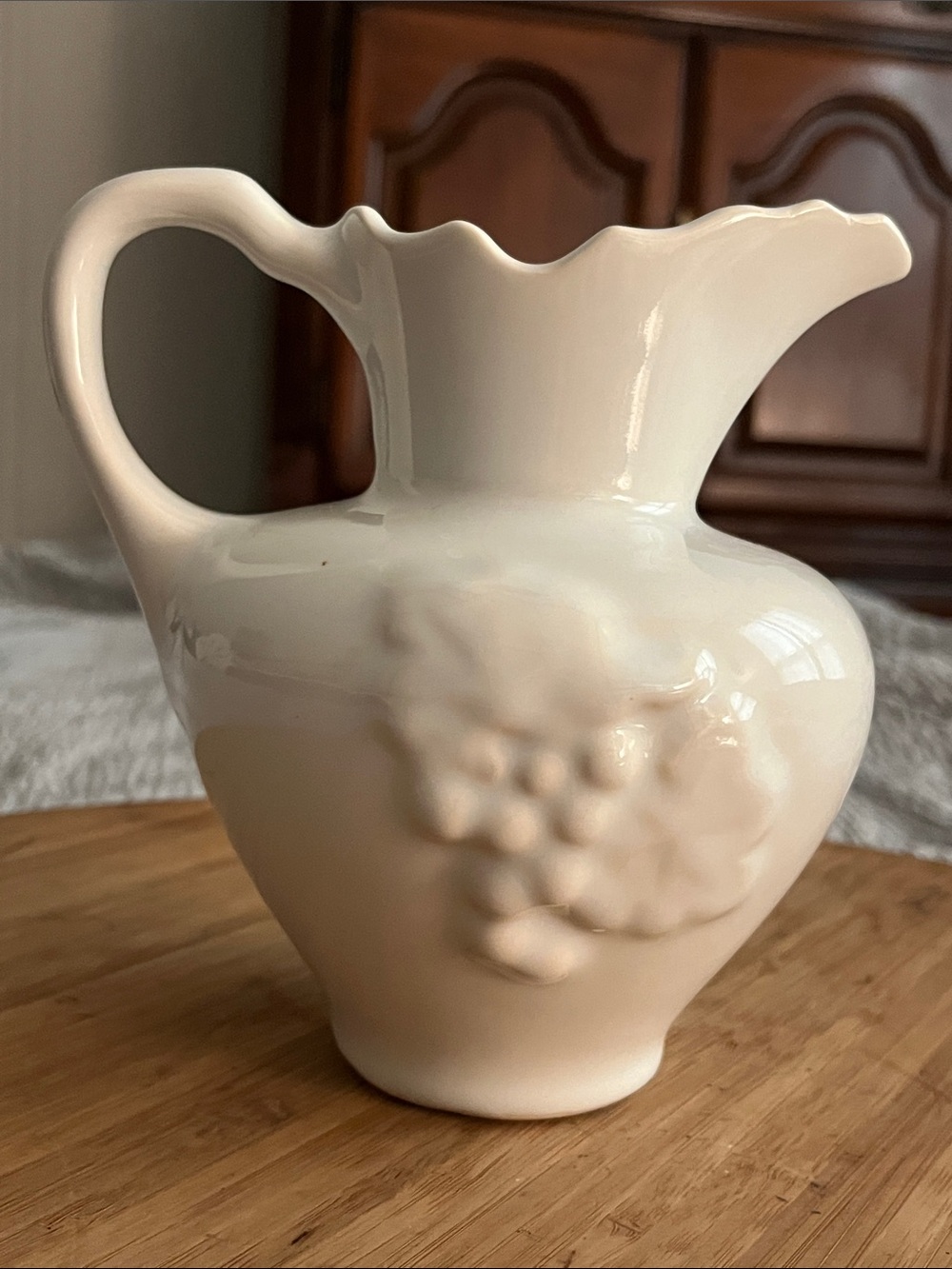Vintage White Ceramic Grape Pitcher 7” Farmhouse Cottage Vase Creamer